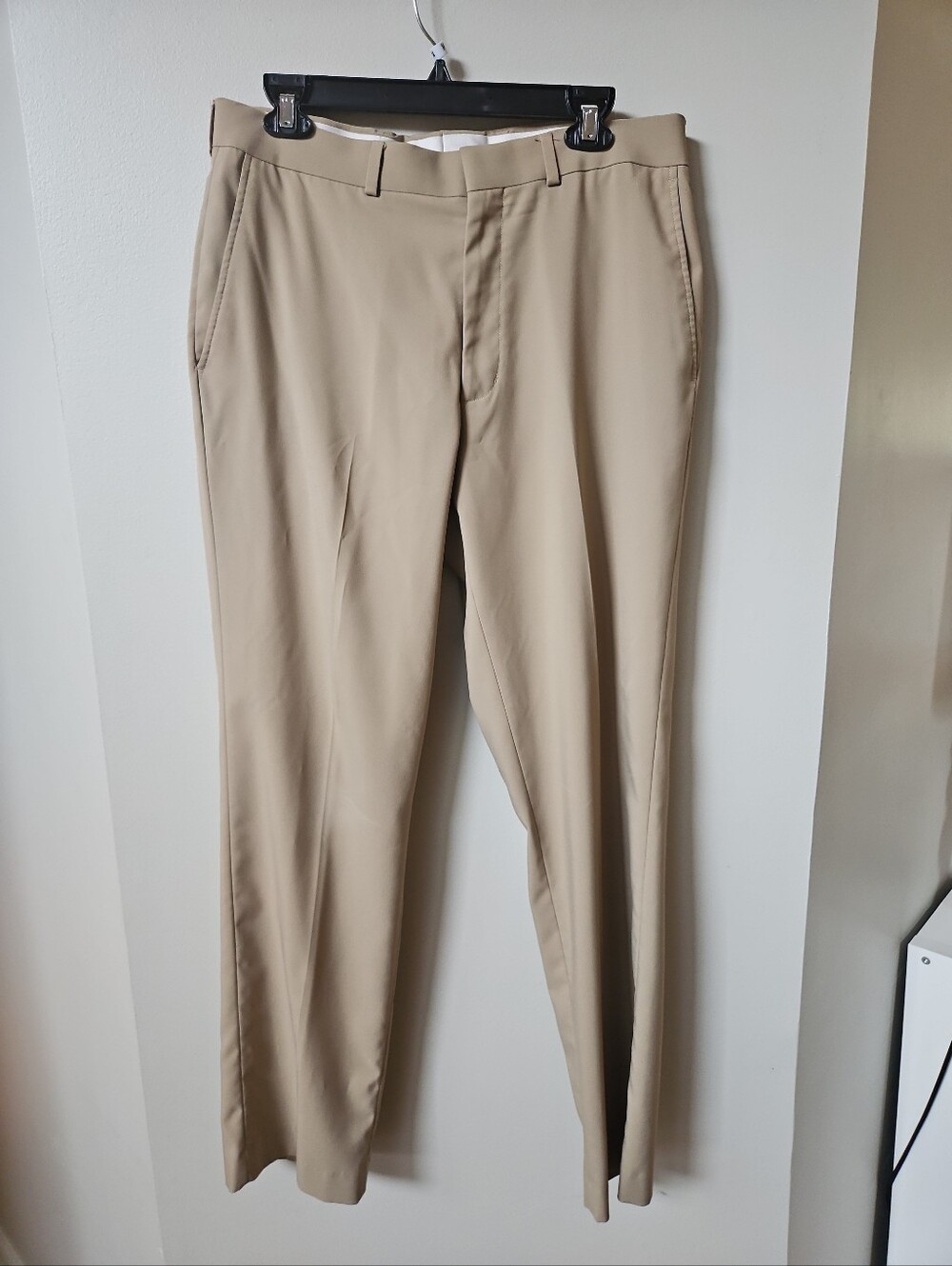 Walter Hagen Golf Pants Beige Khaki Tan Mens 34x32 Performance  Flat Front